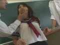คลิปโป๊นักเรียนญี่ปุ่นโดนสองครูรุมxxxเกือบแย่